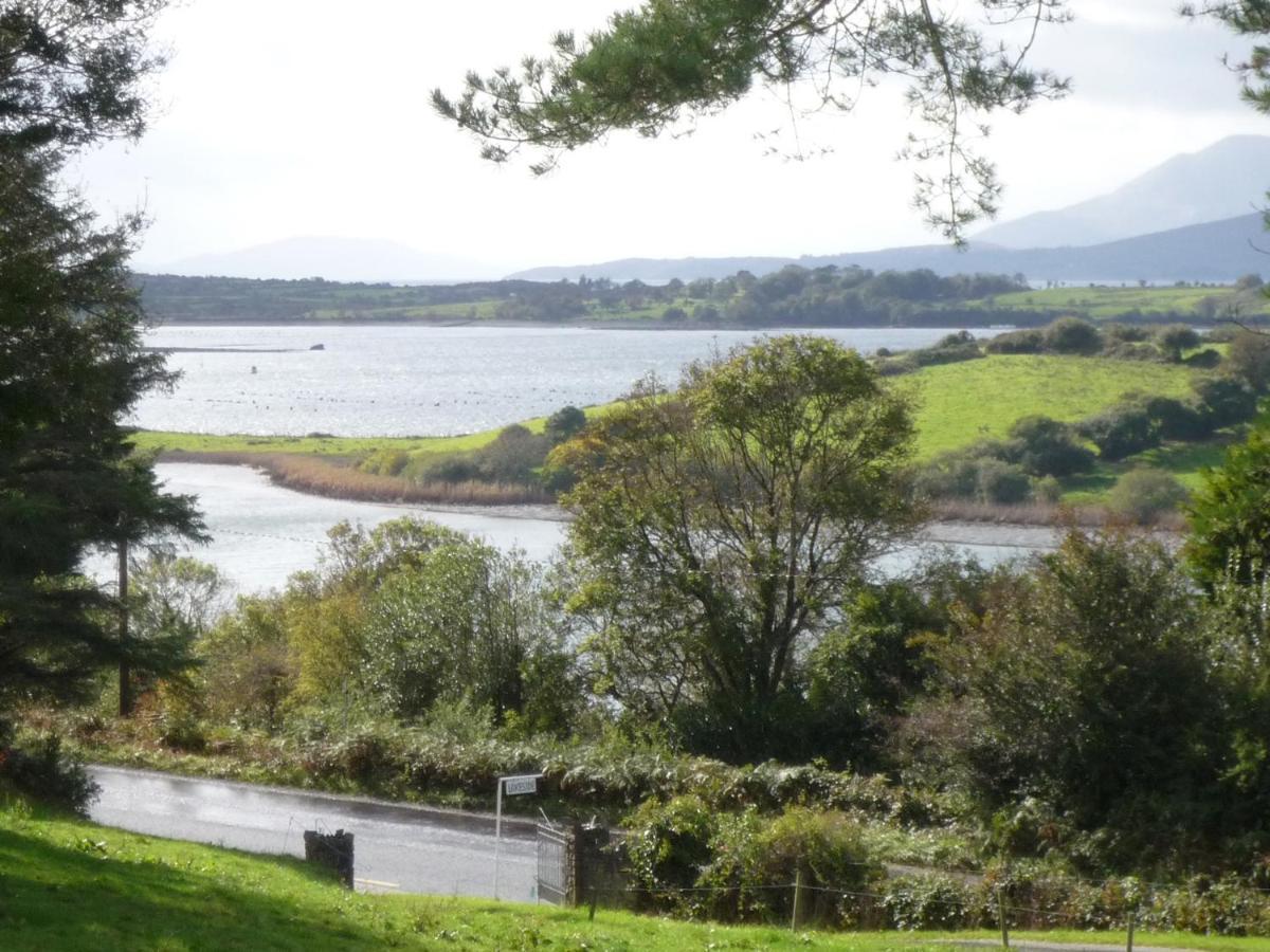 Lakeside Lodge Bantry By Trident Holiday Homes מראה חיצוני תמונה